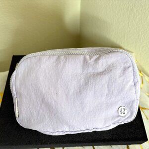 Authentic Lululemon Everywhere Belt Bag 1L Light Purple / Lavender